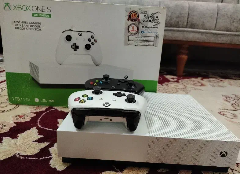 xbox one s Digital 1tra|کنسول، بازی ویدئویی و آنلاین|سنگر, |دیوار