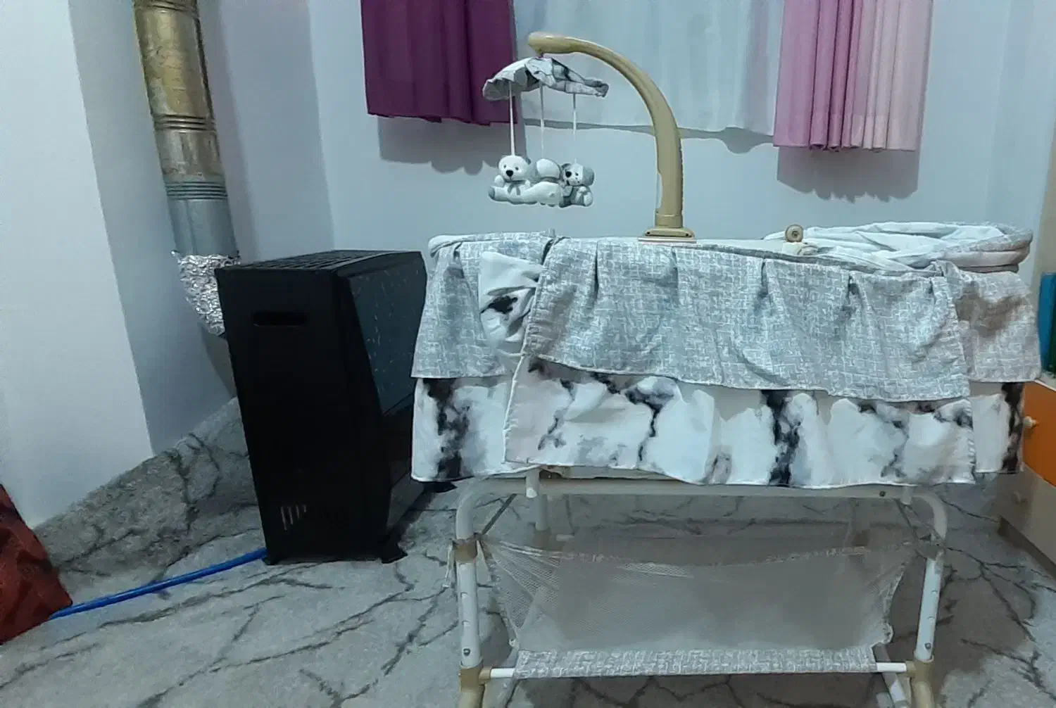 فروش گهواره|تخت و صندلی بچه|قم, پردیسان|دیوار