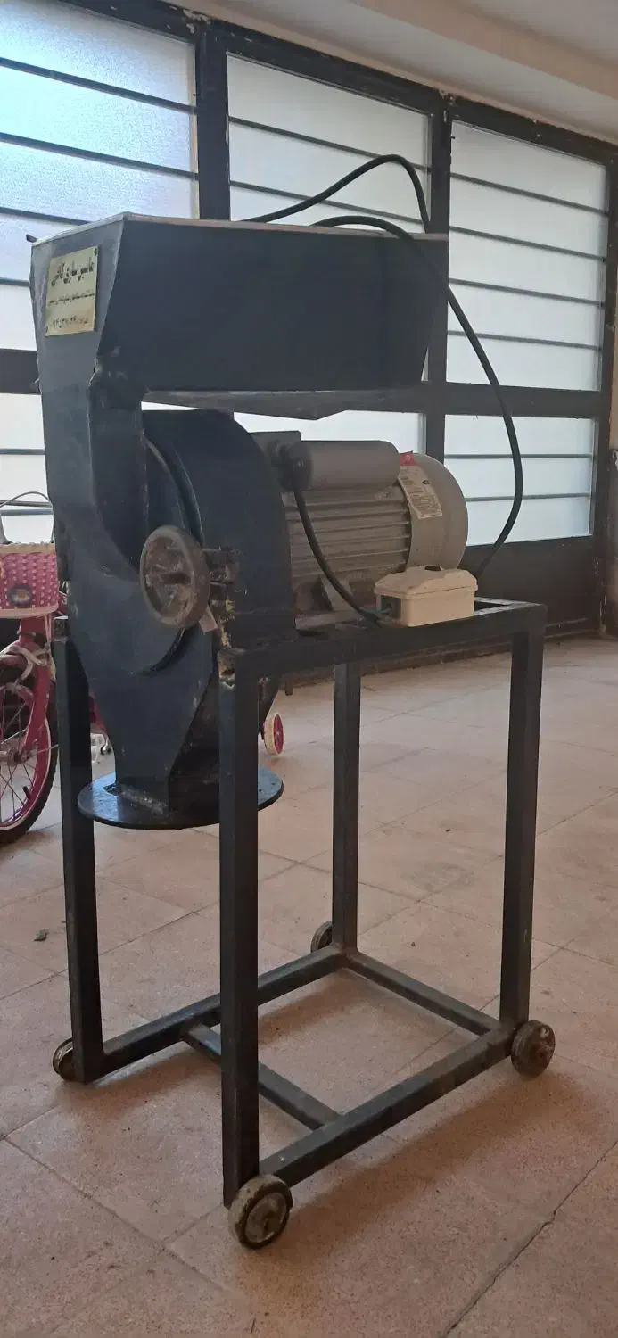 دستگاه آسیاب ادویه جات در حد صفر|خردکن، آسیاب، غذاساز|اردبیل, |دیوار