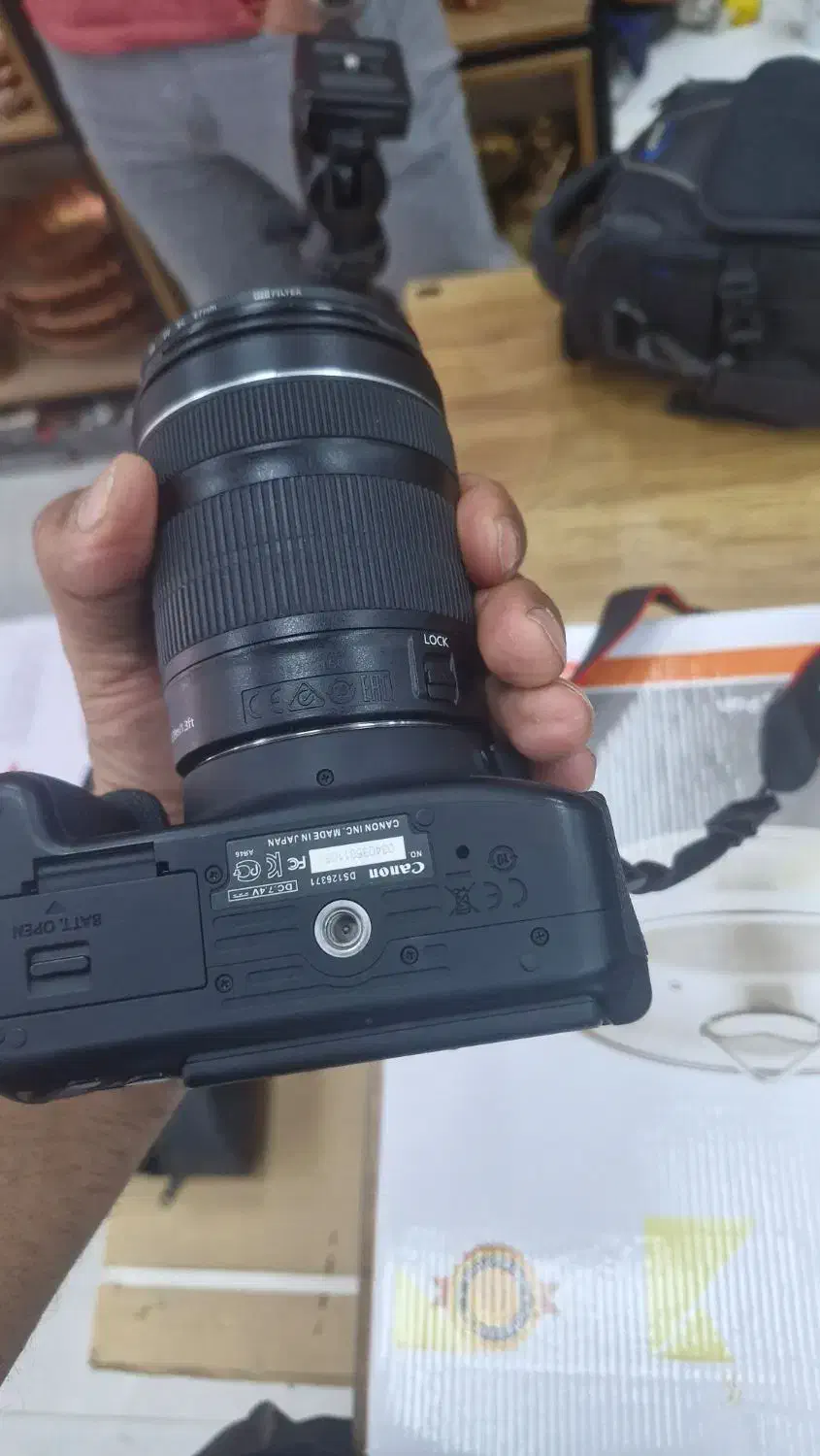 دوربین عکاسی ۷۰۰ دی کنون|دوربین عکاسی و فیلمبرداری|لاران, |دیوار