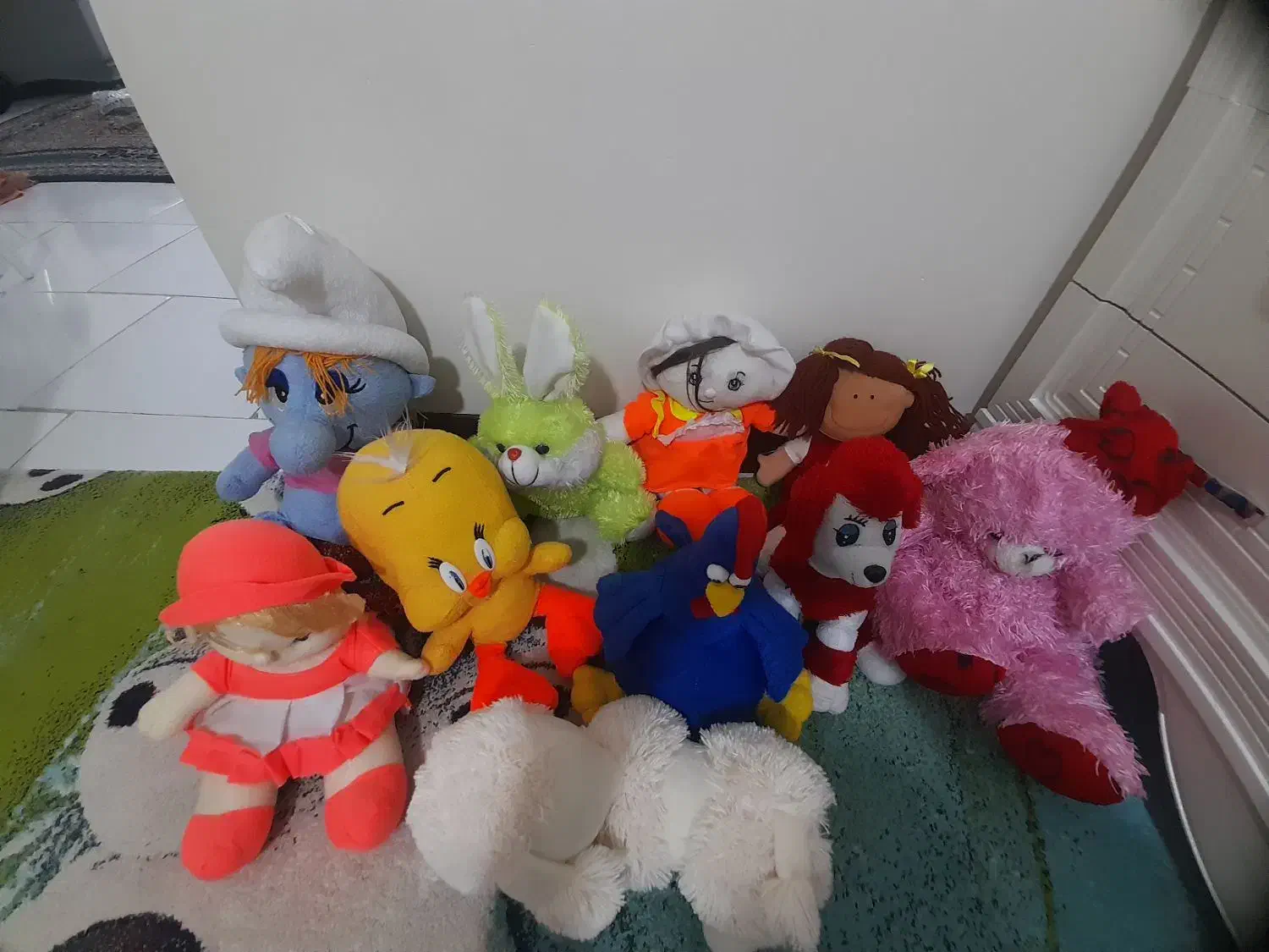 عروسک|اسباب‌بازی بچه|اندیشه, اندیشه فاز ۱|دیوار