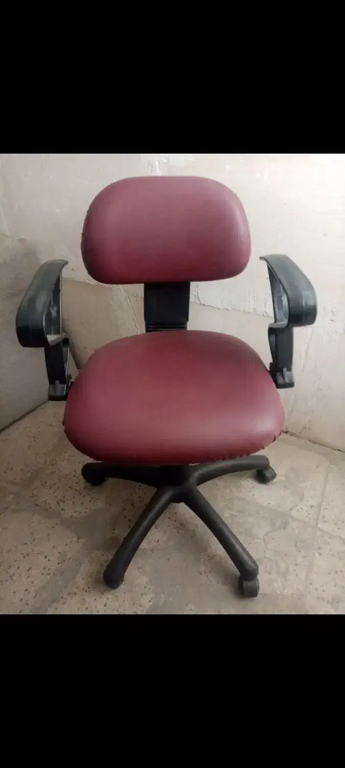 صندلی کامپیوتر|صندلی و نیمکت|رباطکریم, رباطکریم|دیوار