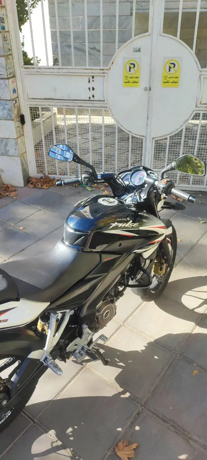 ns200کاربرات|موتورسیکلت|تهران, جنتآباد جنوبی|دیوار