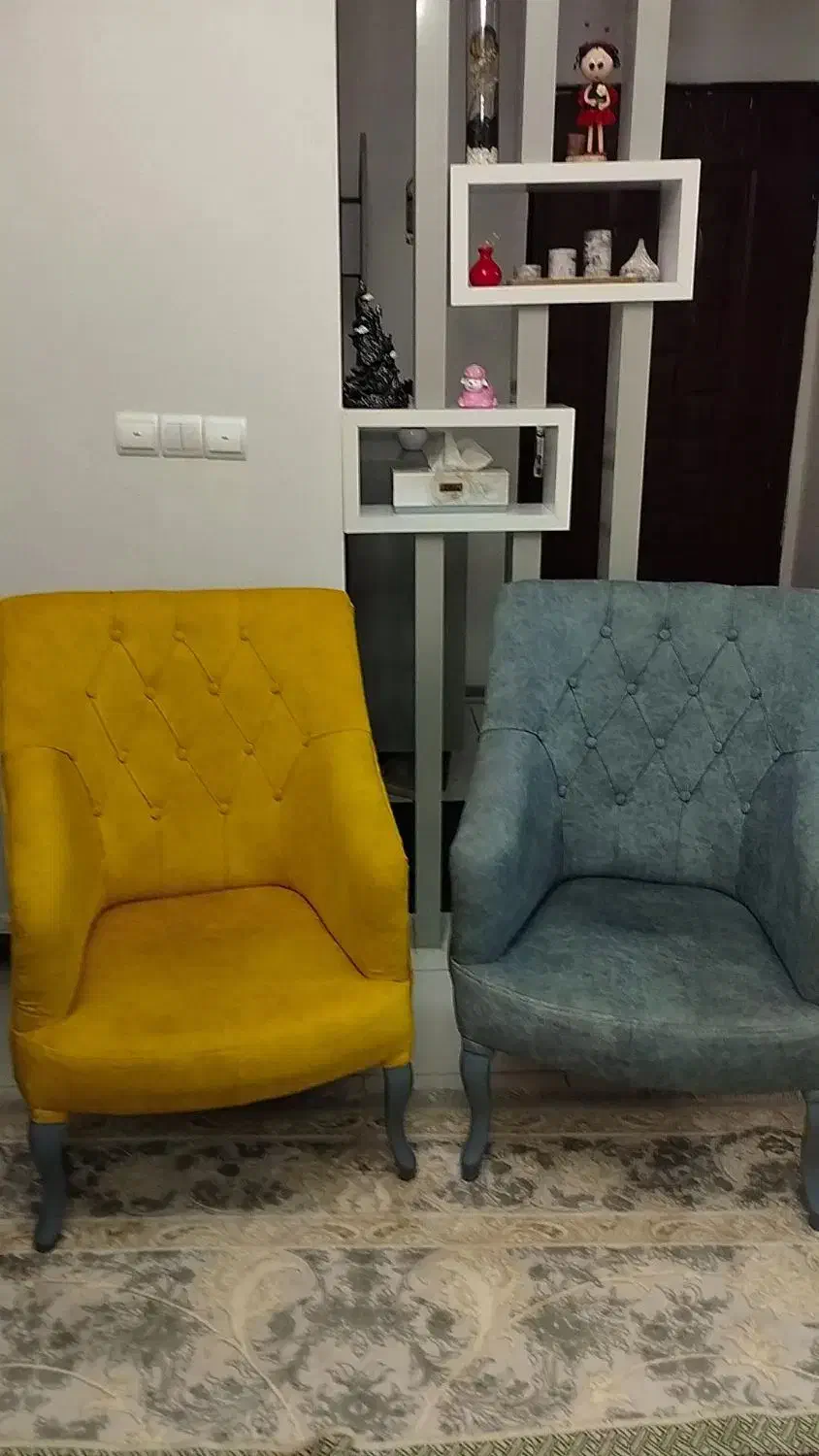 مبل چستر|مبلمان خانگی و میز عسلی|گلبهار, شهر جدید گلبهار|دیوار