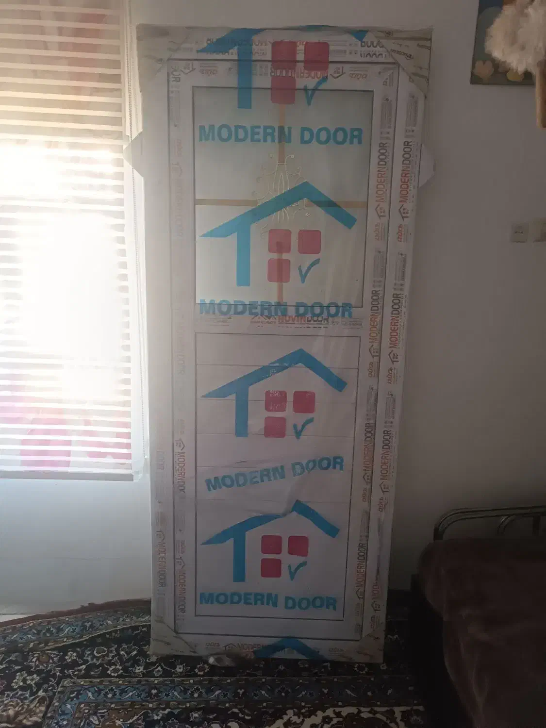 مقداری وسایل خانه|مبلمان خانگی و میز عسلی|صالح آباد, |دیوار