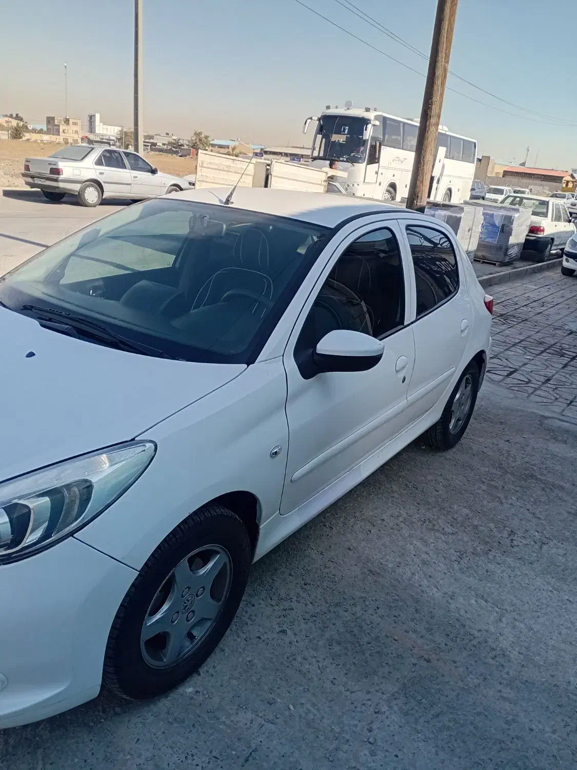 پژو ۲۰۷ فرانسه|خودرو سواری و وانت|مشهد, عسگریه|دیوار