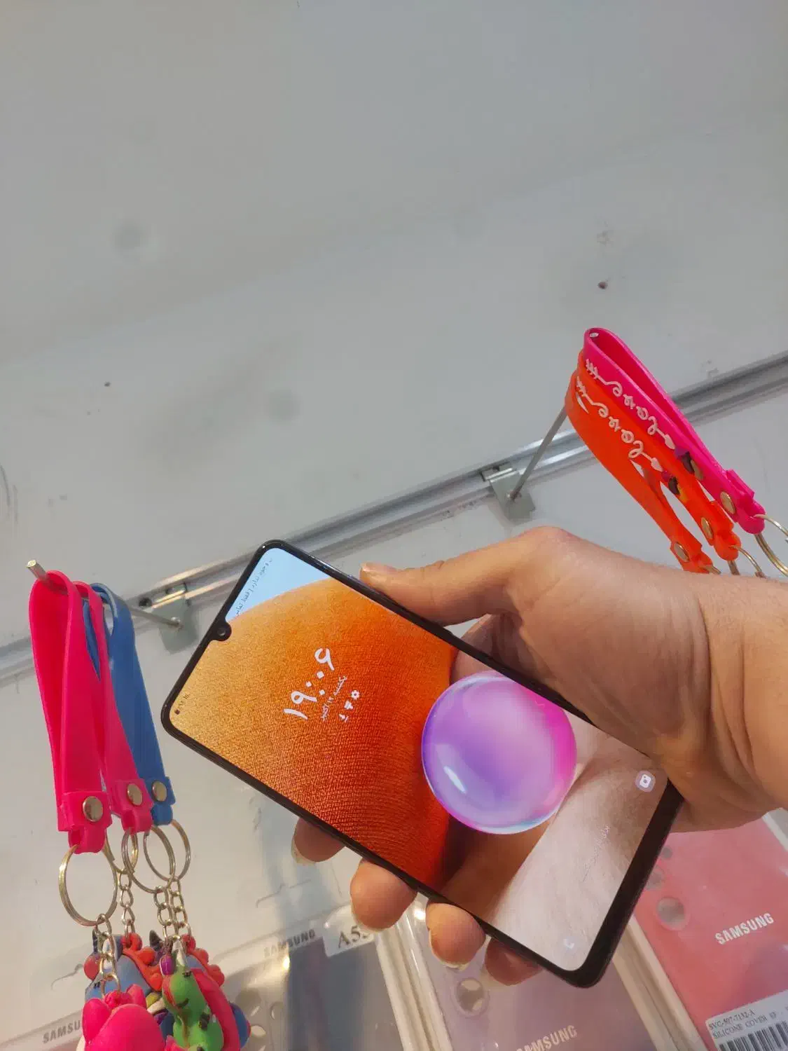 گوشی.سامسونگ A32 128.تمیز..درحدنوهمراه هدیه|موبایل|قم, عمار یاسر|دیوار