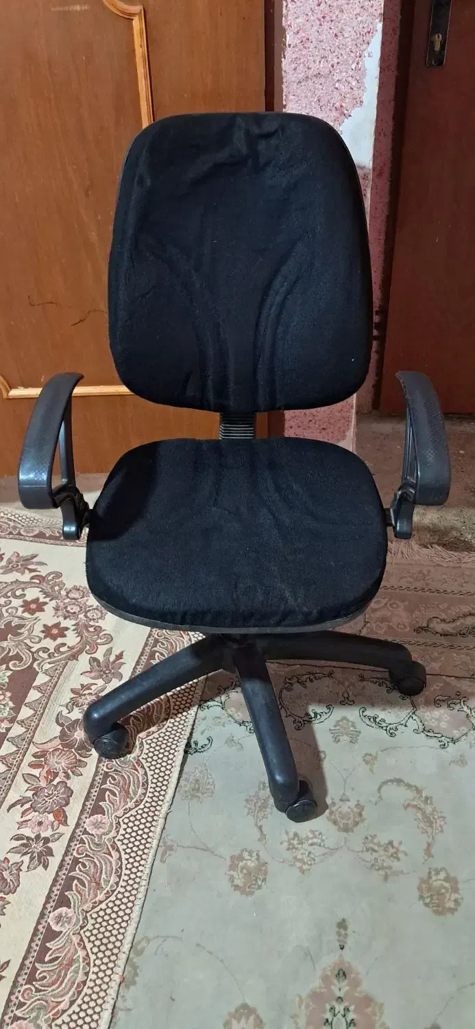 میز چرخشی سالم درحد|صندلی و نیمکت|نورآباد, |دیوار