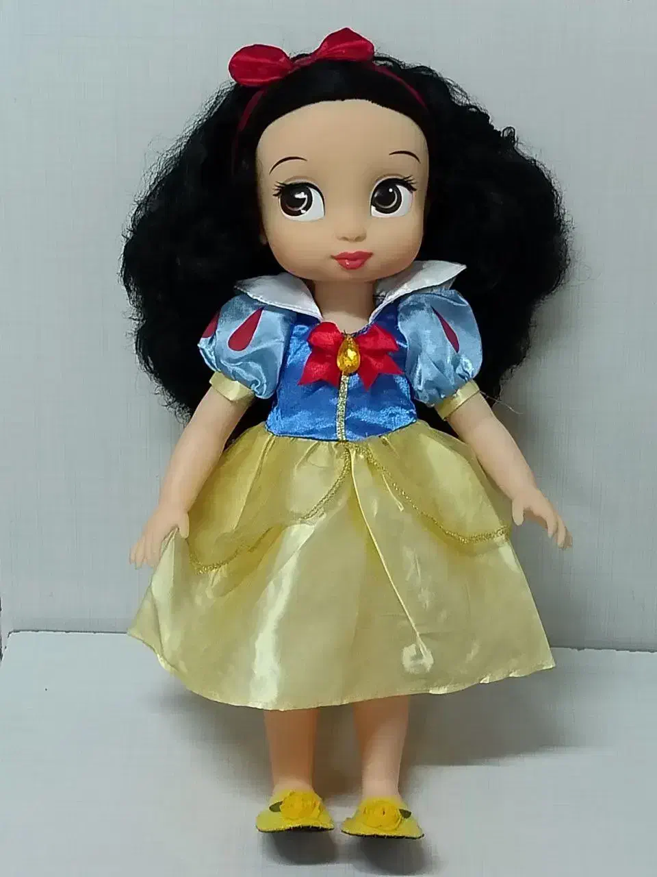 عروسک سفید برفی اصل دیزنی|اسباببازی بچه|تهران, منیریه|دیوار