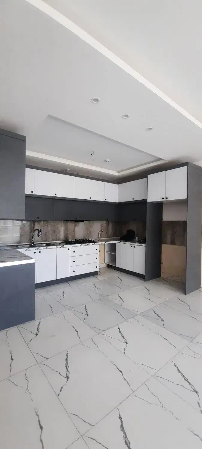 ۱۰۵ متری / ۱ سال ساخت / رحمانیه/ سند ملک/ ۸واحد|فروش آپارتمان|مشهد, الهیه|دیوار