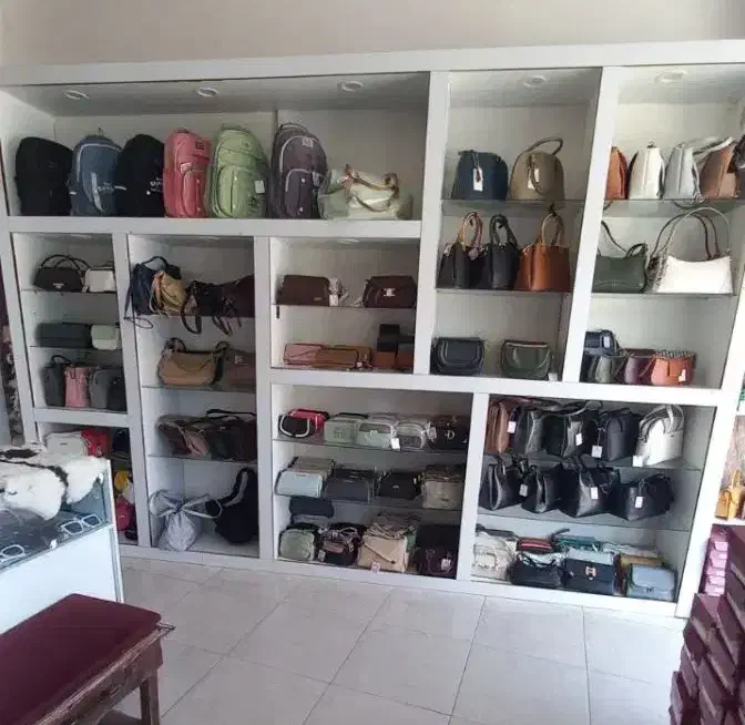 ویترین|فروشگاه و مغازه|رشت, نیروی دریایی|دیوار