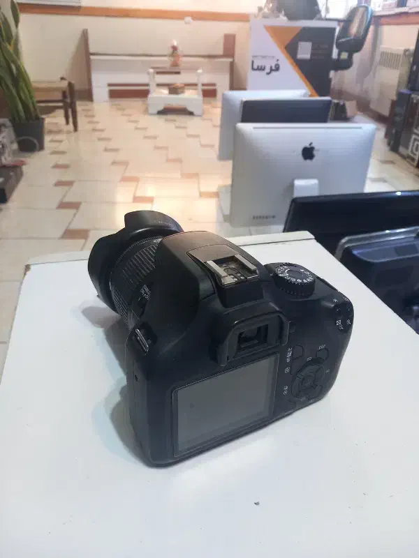 فروش دوربین حرفه ایcanon eos4000Dبافاکتور فروشگاهی|دوربین عکاسی و فیلم‌برداری|رشت, بازار|دیوار