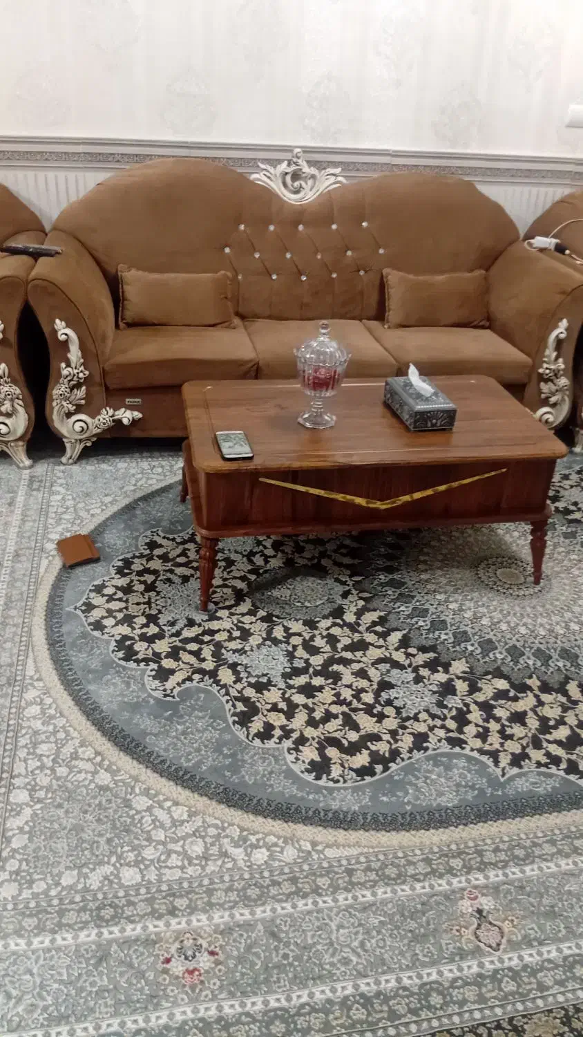 مبل 7نفره راحتی|مبلمان خانگی و میز عسلی|نسیمشهر, |دیوار