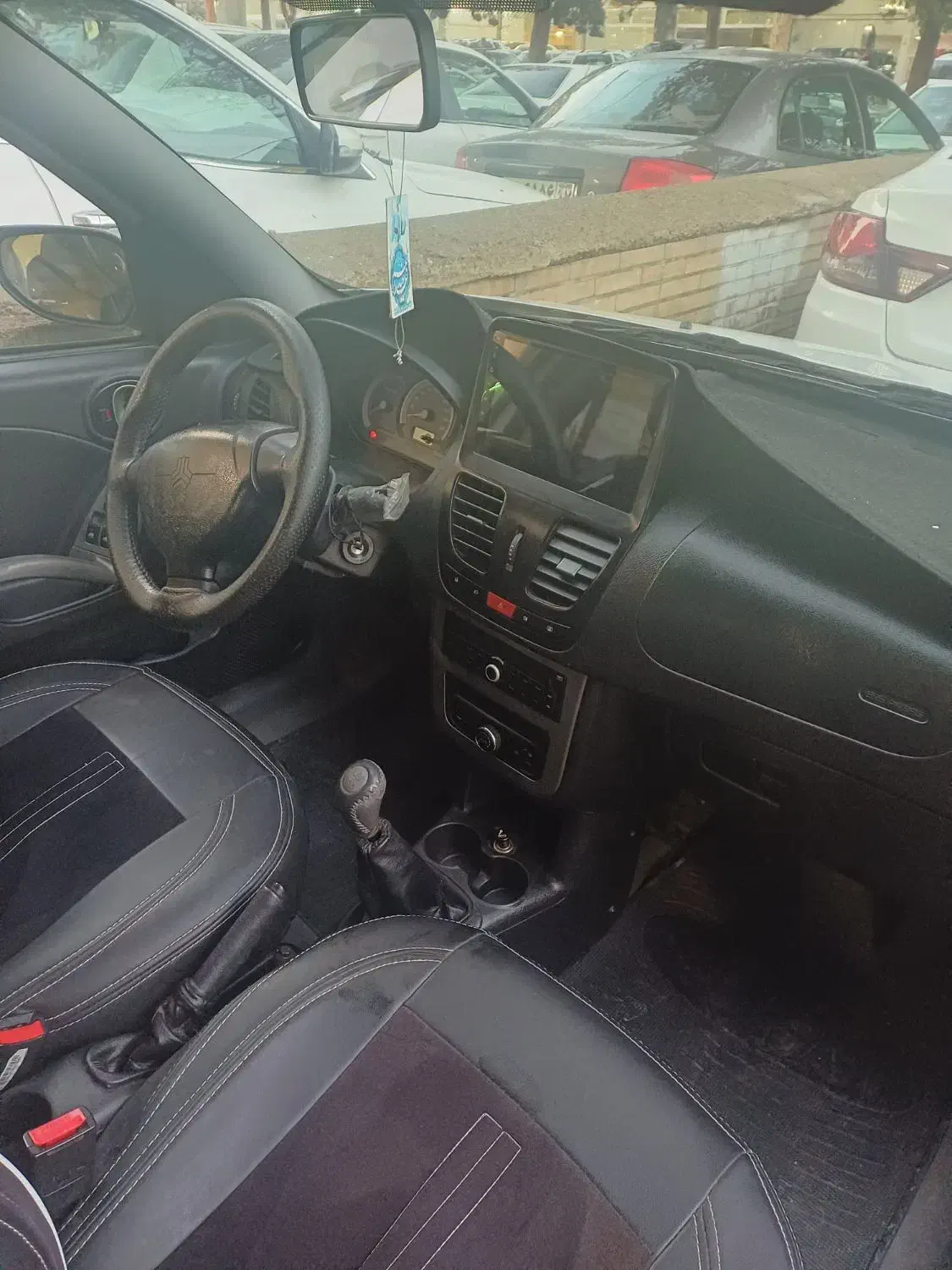 کوییک مدل۹۹ داری مانیتور و ..|خودرو سواری و وانت|ارومیه, |دیوار