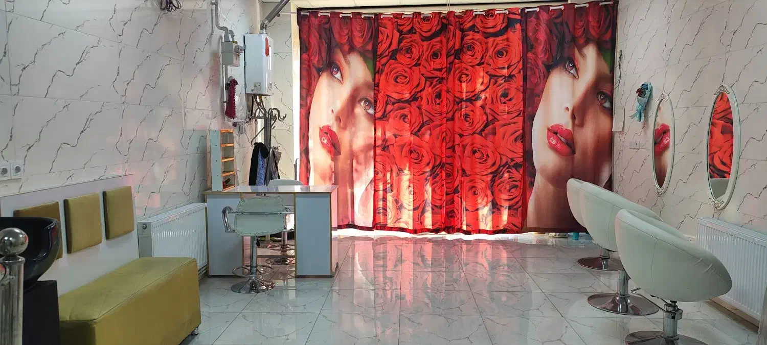 واگذاری سالن زیبایی با کلیه وسایل|آرایشگاه و سالنهای زیبایی|ملایر, |دیوار