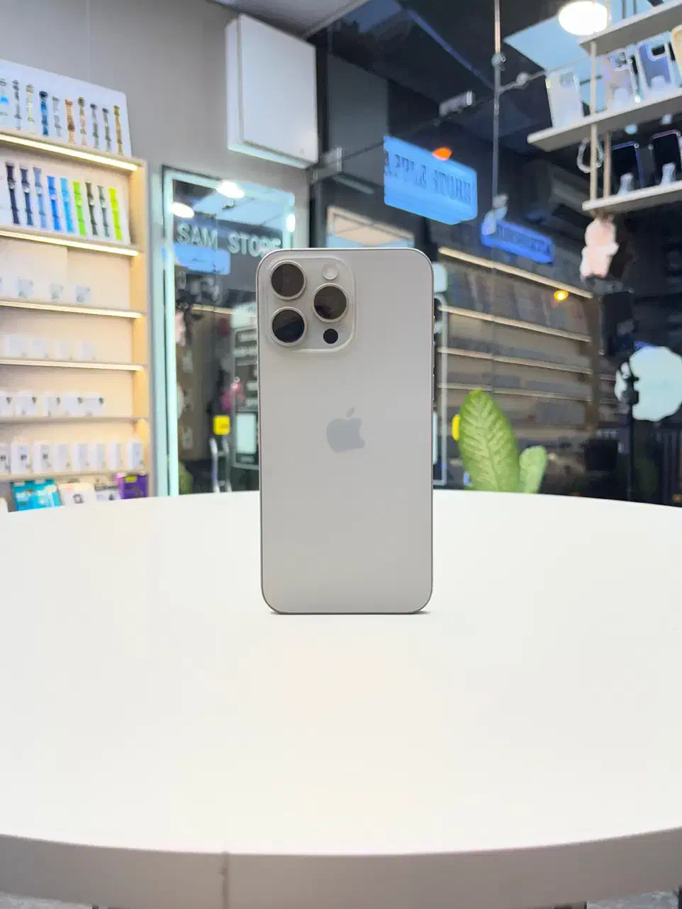 iPhone 15 pro max 256g ریجستر Za|موبایل|قم, زنبیل آباد|دیوار