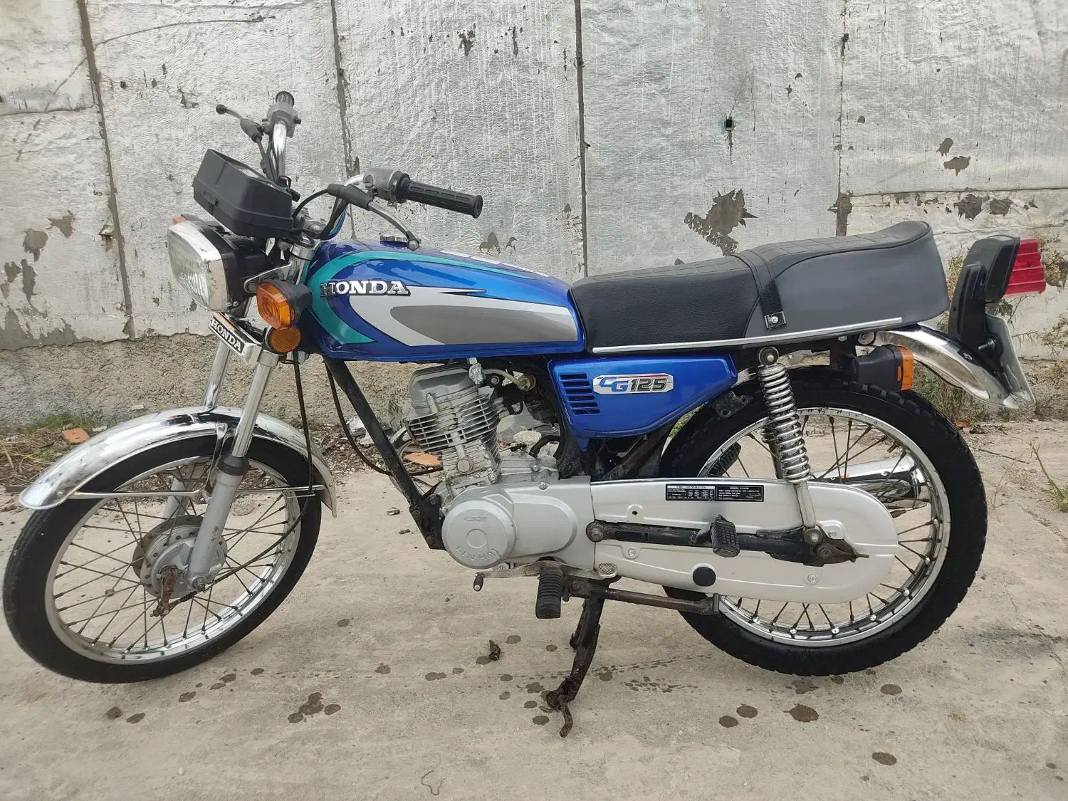 هوندا۱۲۵فوری|موتورسیکلت|بهشهر, |دیوار