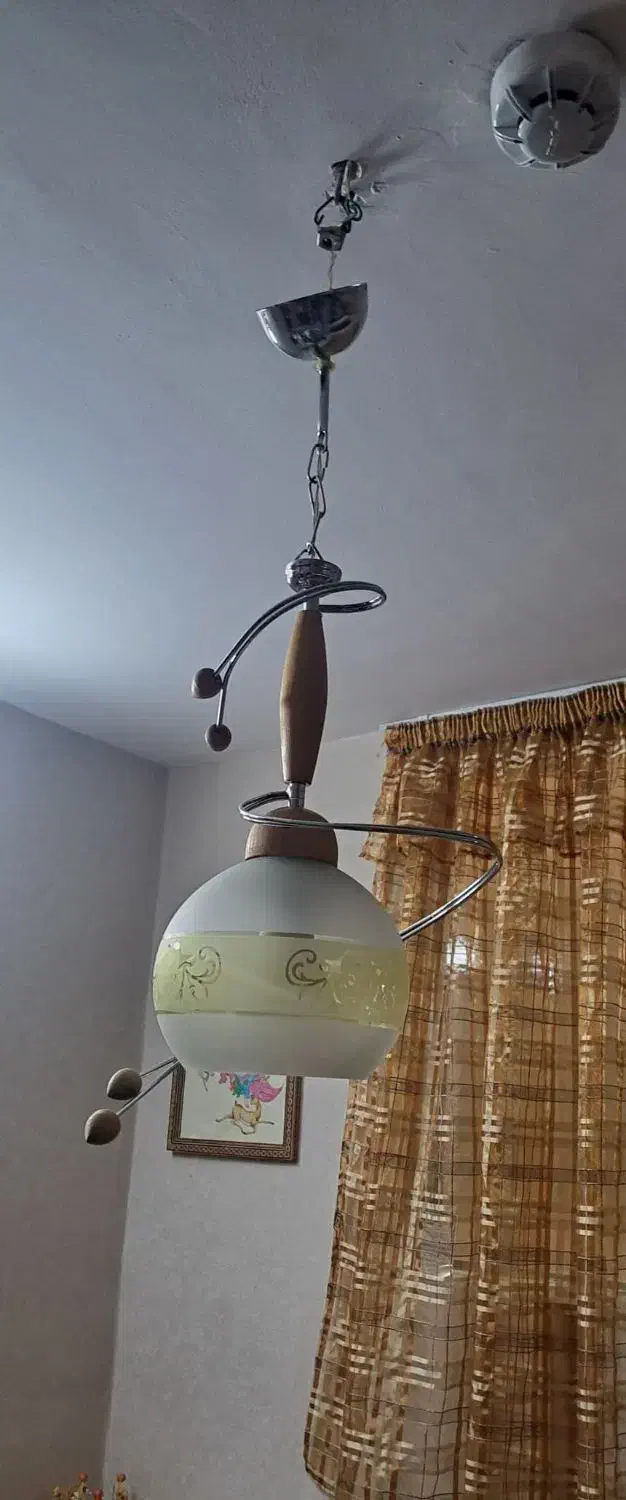 لوستر|لوستر و چراغ آویز|شاهینشهر, عطار|دیوار