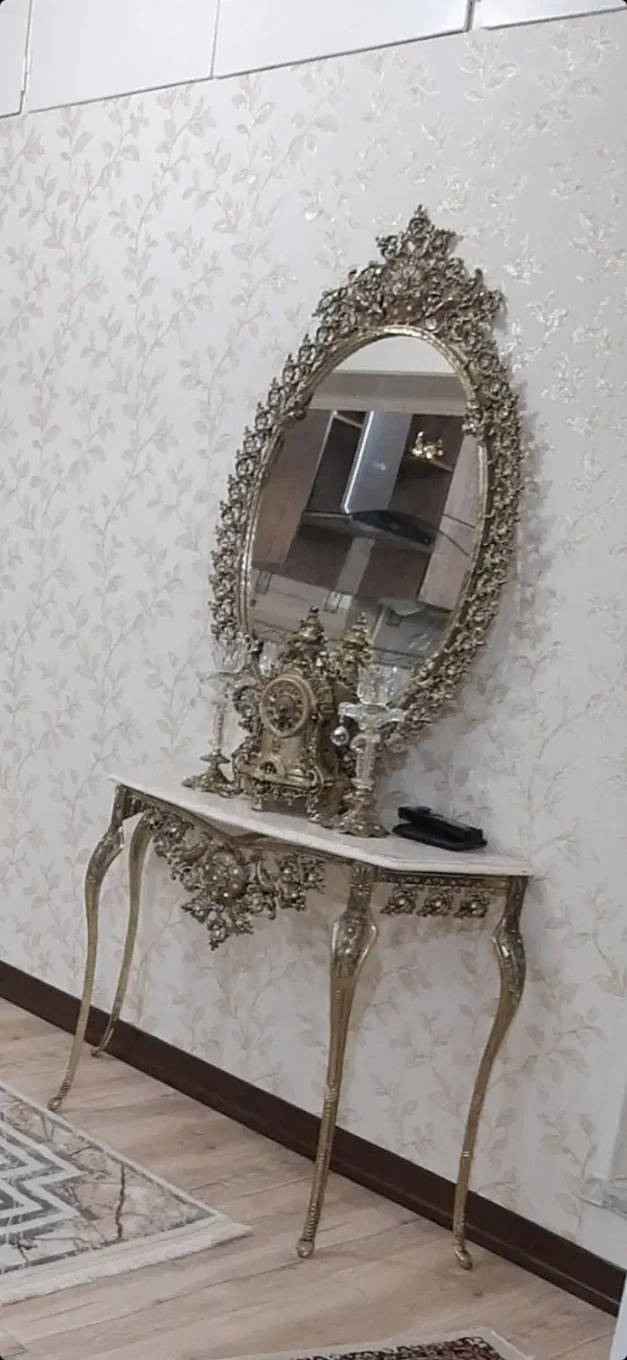 سرویس مبل وغذاخوری و آینه شمعدون|مبلمان خانگی و میز عسلی|شهریار, شهرک امیریه|دیوار