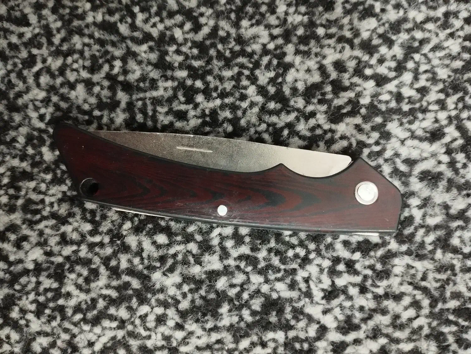 چاقو|کلکسیون اشیاء عتیقه|دهدشت, |دیوار