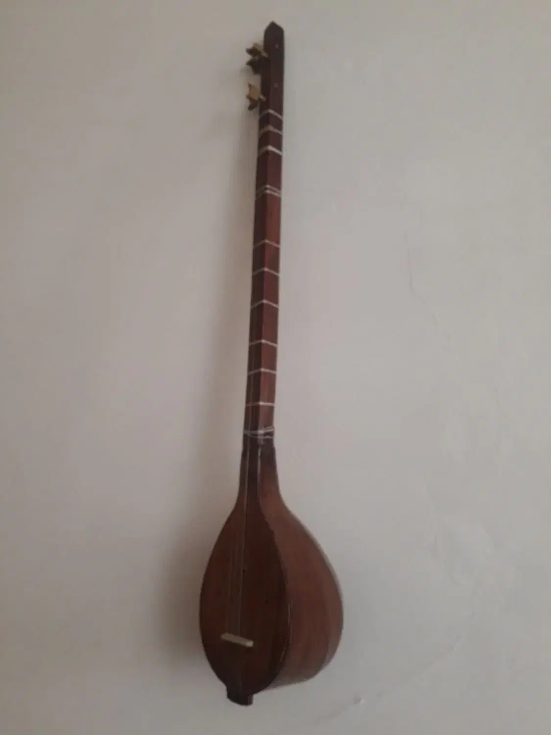 سه تار|سازهای سنتی|کوهدشت, |دیوار