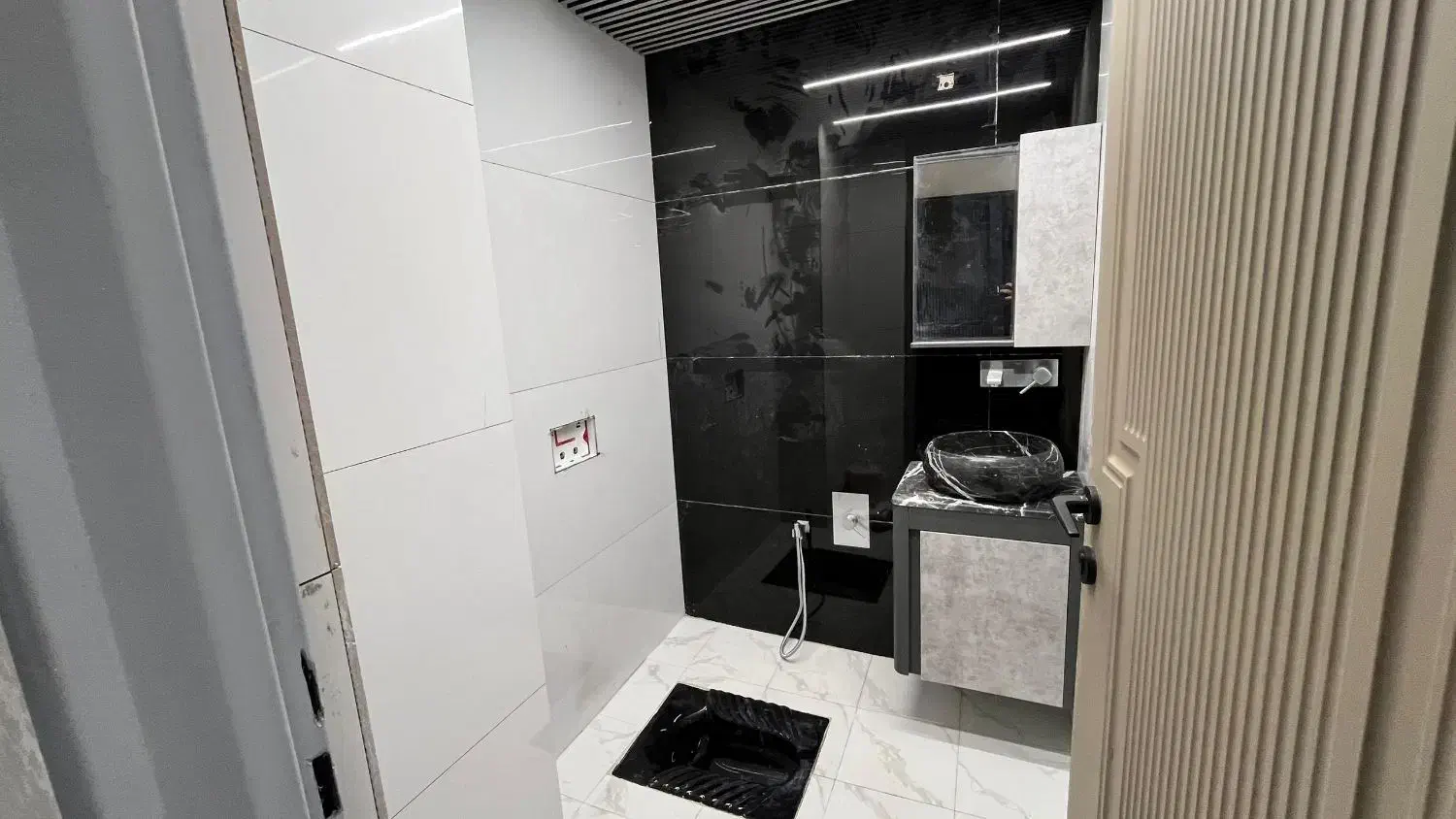 واحد مبله دو خواب شهید زارعی (مدرس)|اجارهٔ کوتاهمدت آپارتمان و سوئیت|شیراز, دشت چنار|دیوار