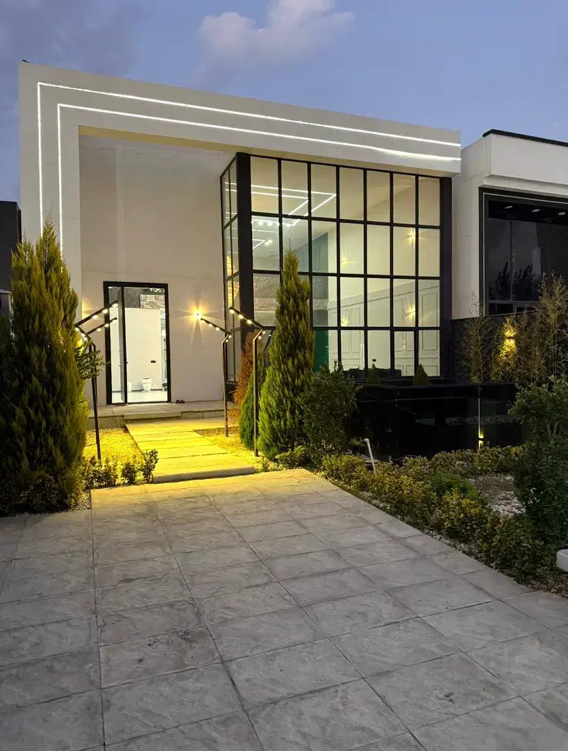 ویلای دوبلکس استخر آب گرم کردان|اجارهٔ کوتاه‌مدت ویلا و باغ|هشتگرد, تهران دشت|دیوار