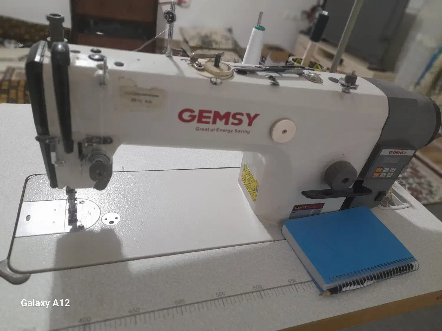 چرخ صنعتی|چرخ خیاطی و ریسندگی|بجنورد, |دیوار