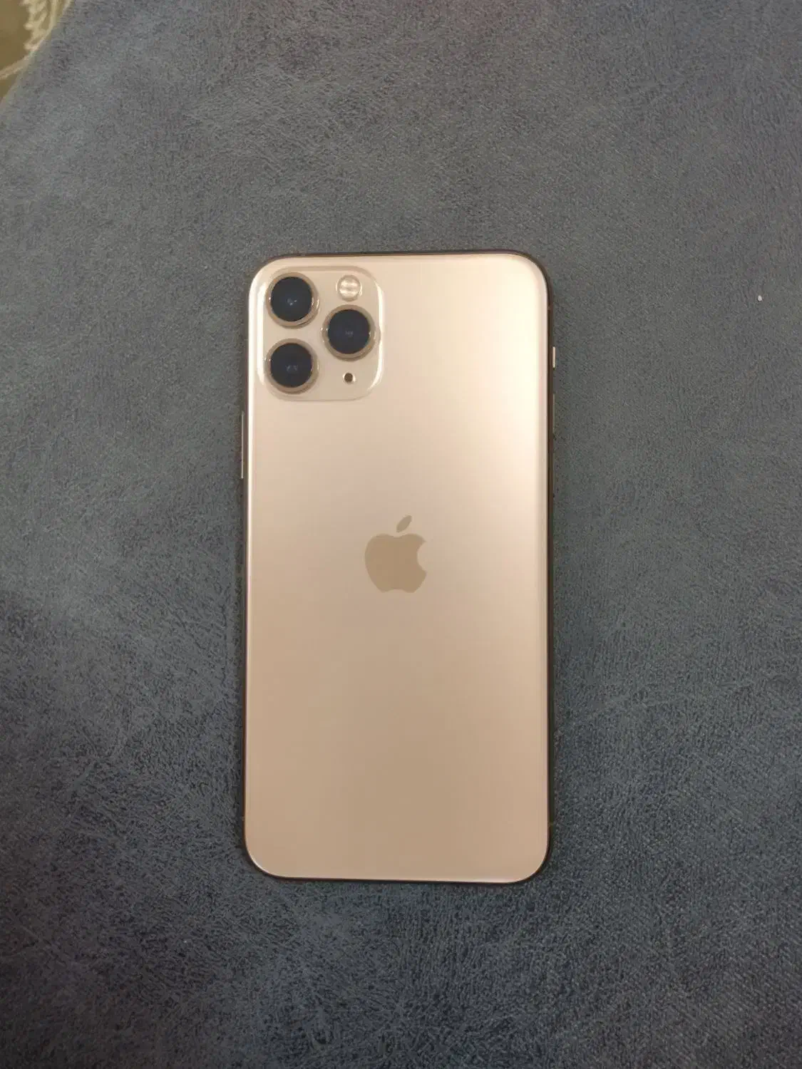 گوشی آیفون ۱۱پرو ۲۵۶گیگ|موبایل|گلبهار, شهر جدید گلبهار|دیوار
