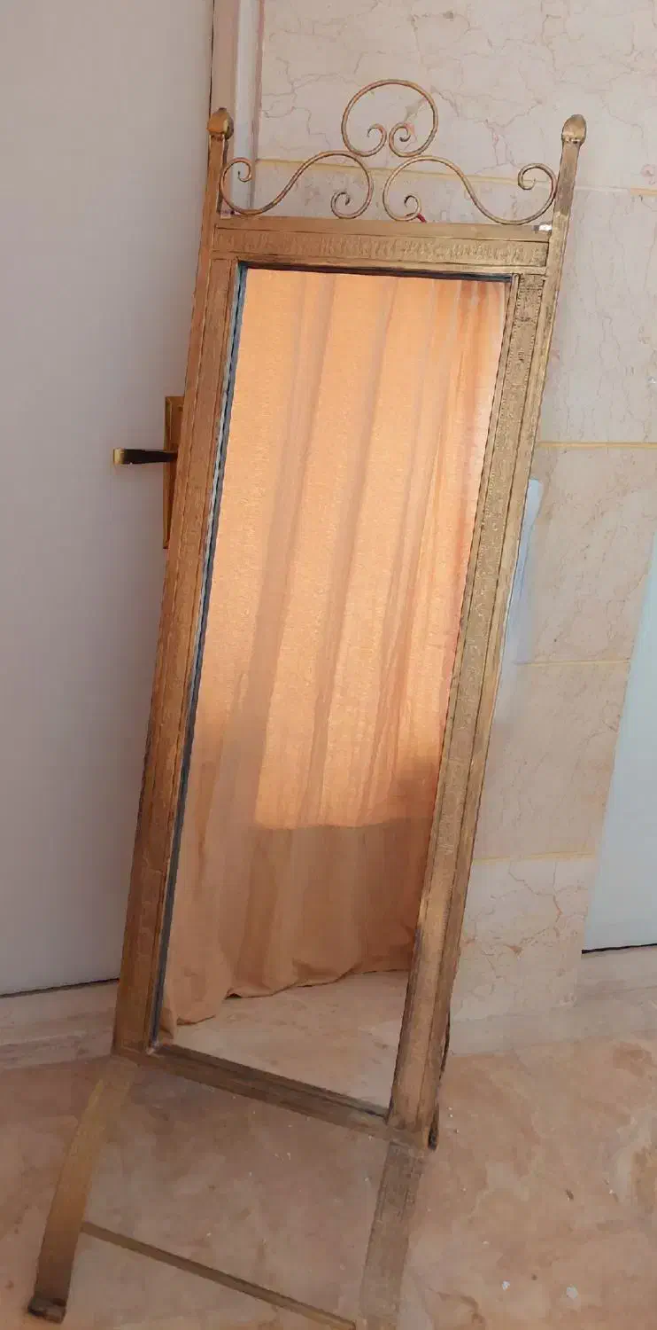 آینه قدی فرفرژه طلایی|آینه|کاشان, ۲۲ بهمن|دیوار