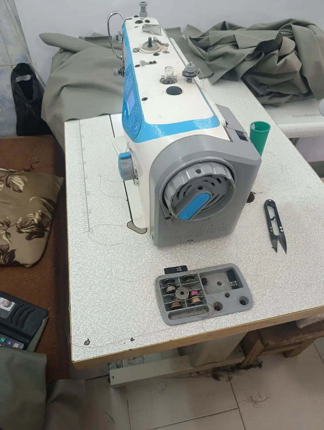 A4جک|چرخ خیاطی و ریسندگی|نسیم‌شهر, |دیوار