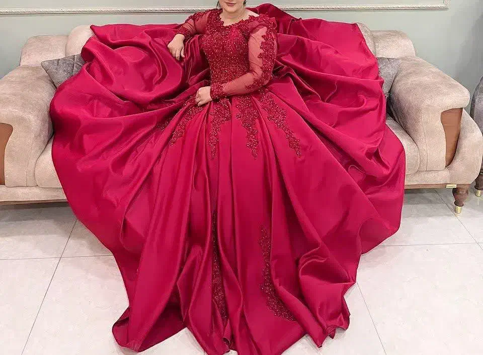 فروش لباس عروس و مجلسی|لباس|یزد, |دیوار