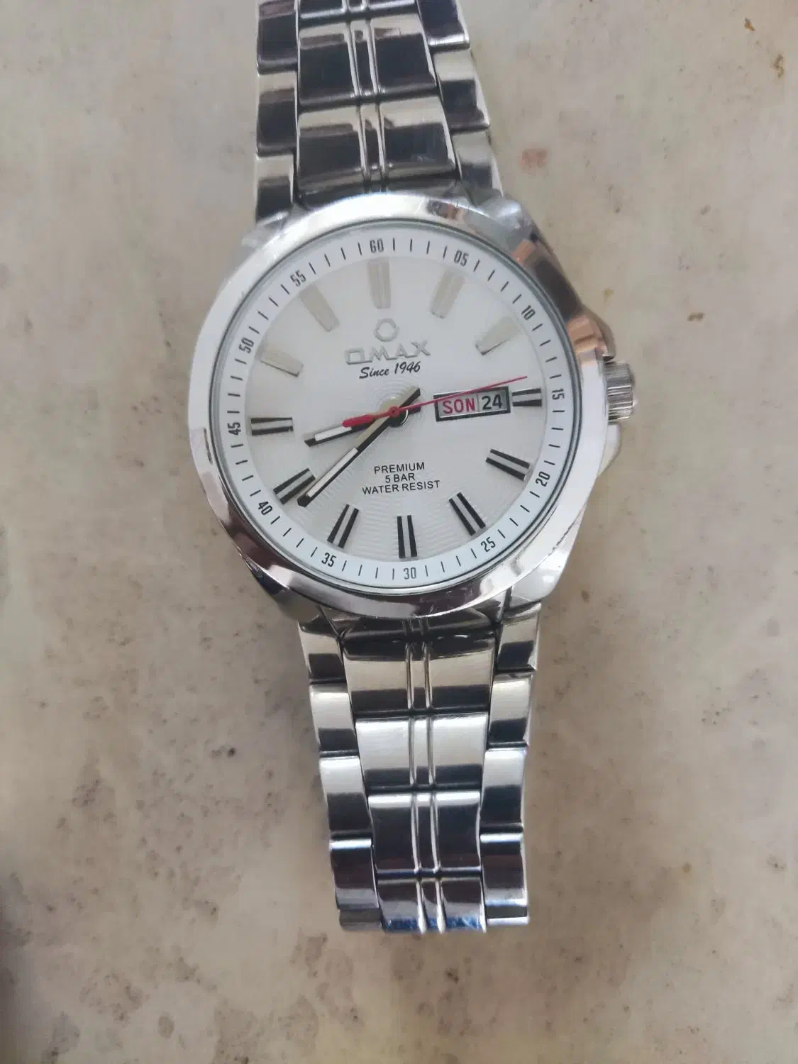 ساعت اموکس|ساعت|نجف‌آباد, گلدشت|دیوار