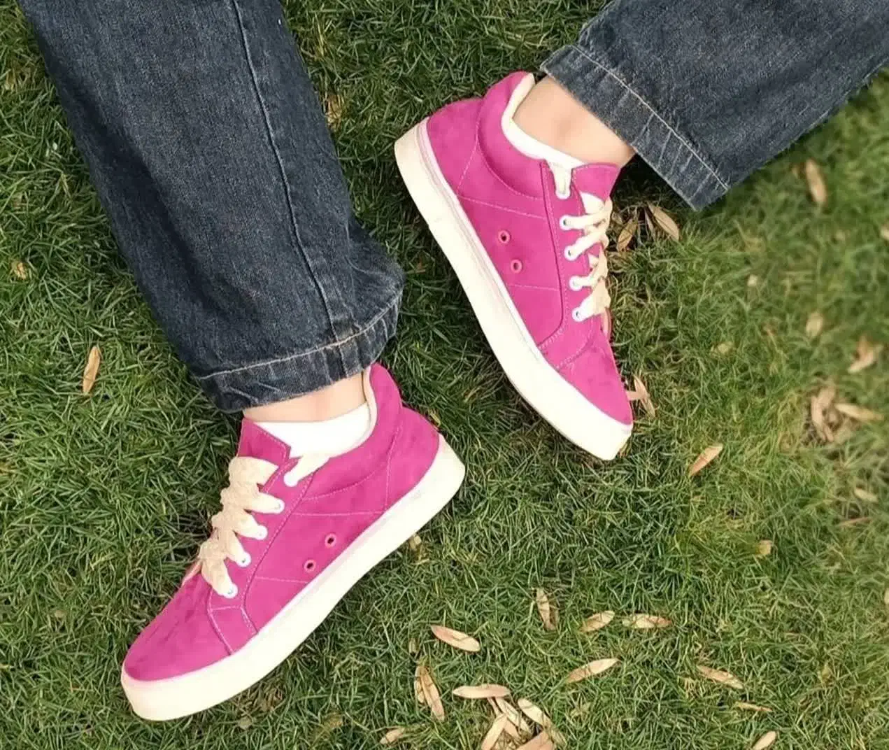 ونس زنانه|کیف، کفش، کمربند|قم, چهار امامزاده|دیوار