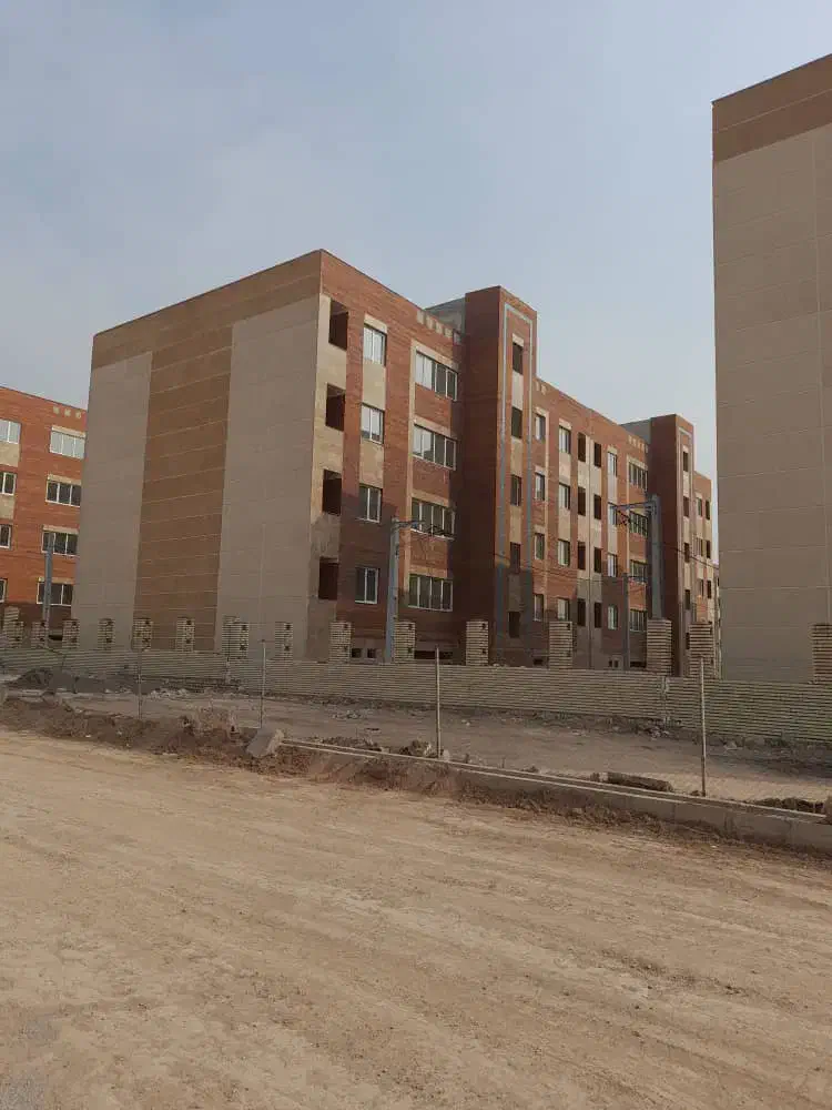 اپارتمان ۱۰۰ متر ۲ خواب|فروش آپارتمان|پرند, فاز ۷|دیوار