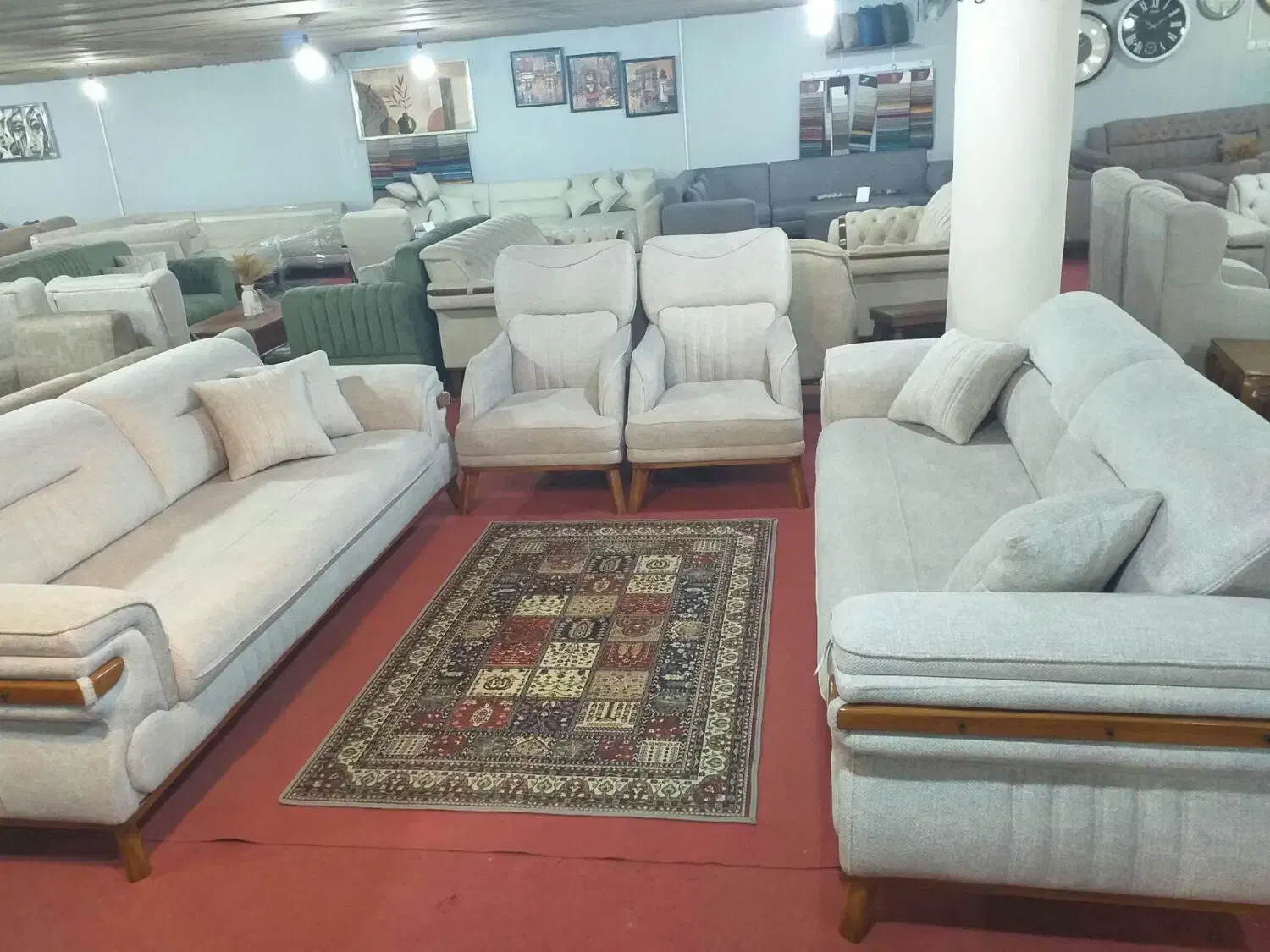 مبل تختشو لئونارد. ۸ نفره. چکی بدون سود|مبلمان خانگی و میز عسلی|ساری, |دیوار