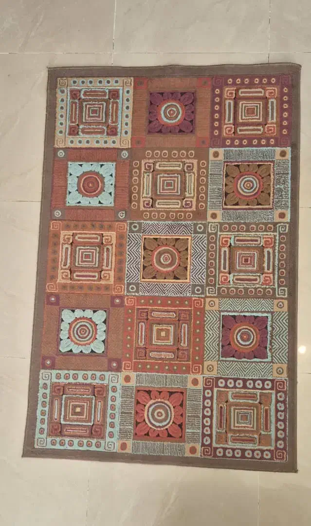 فرش ۴ متری و ۱.۵ متری|فرش|کیش, |دیوار