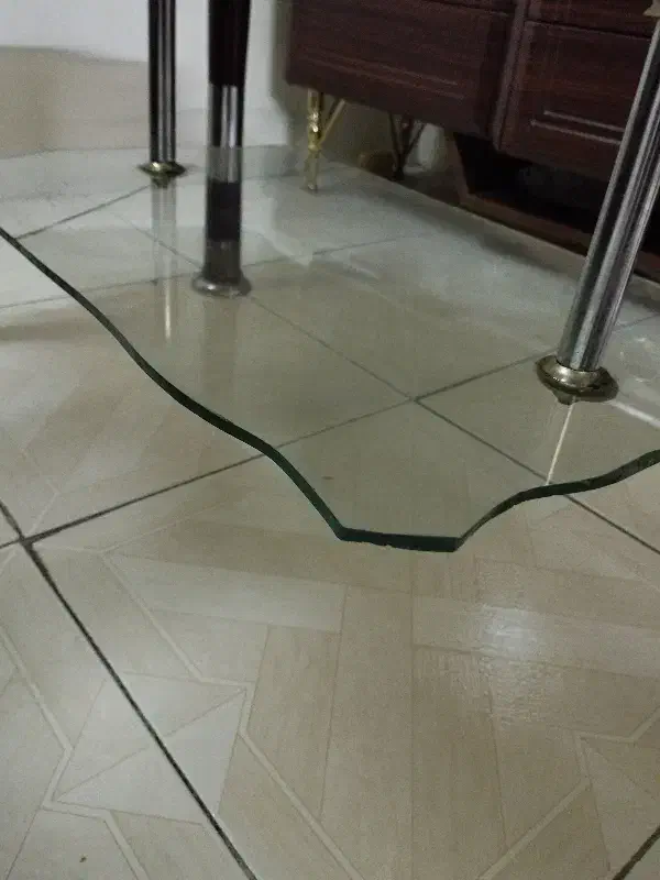 میز جلو مبلی شیشه ای|مبلمان خانگی و میز عسلی|ری, سیزده آبان|دیوار