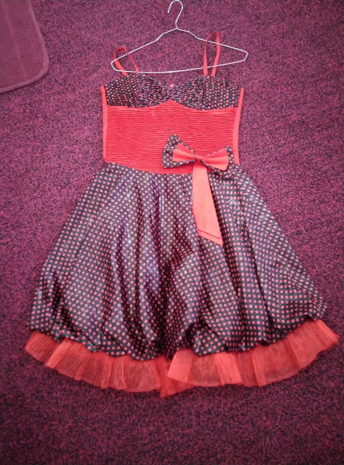 سارافون دخترانه زیبا برای دختر هشت نه سال|لباس|بانه, |دیوار