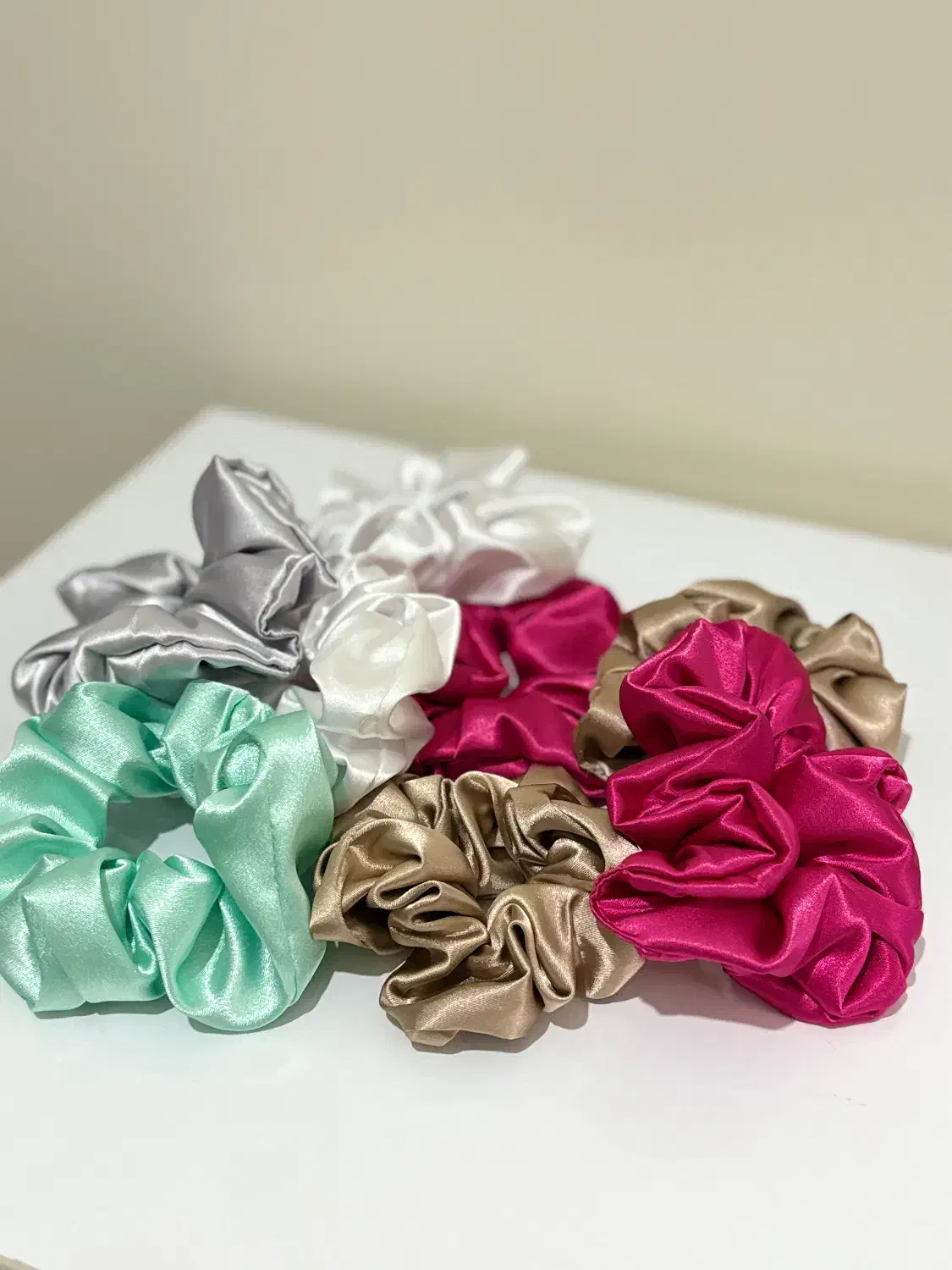 اسکرانچی عمده|زیورآلات و اکسسوری|رشت, بازار|دیوار