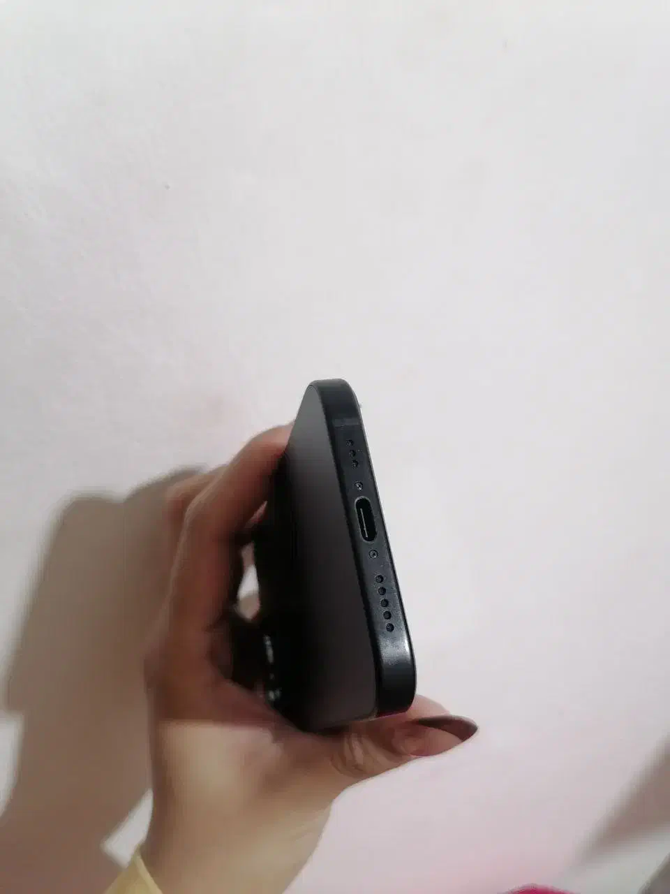 ایفون ۱۵ نرمال ۲۵۶ گیگ به صرفه تر از ایفون ۱۶|موبایل|بندر انزلی, سید آسیه|دیوار