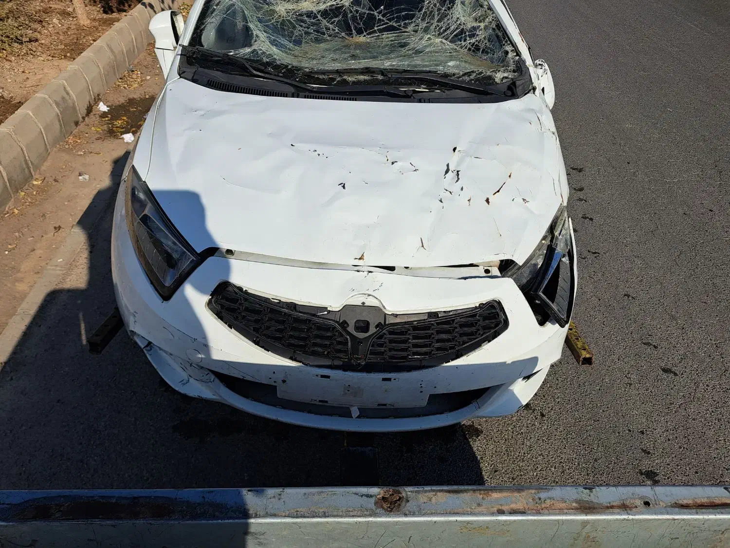 برلیانس تصادفی h220اتومات|خودرو سواری و وانت|تبریز, |دیوار