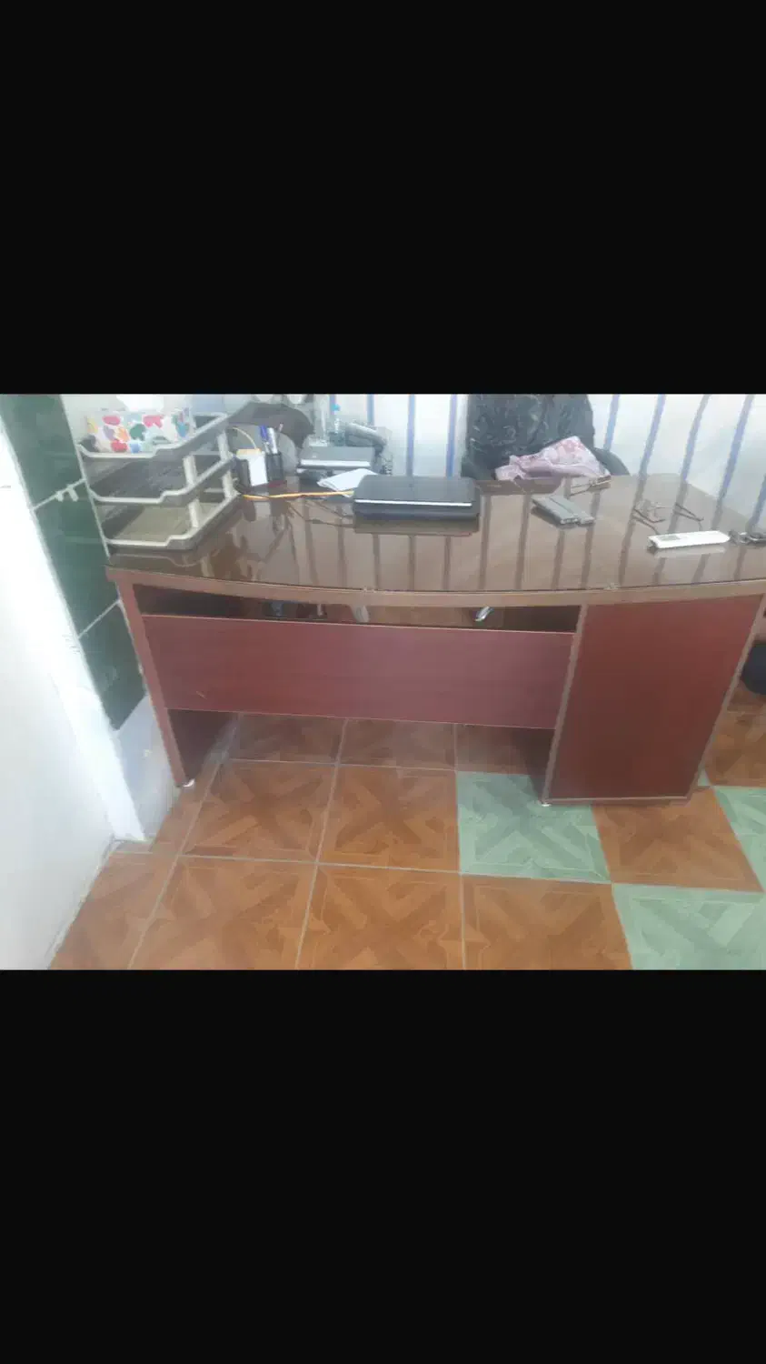 میز اداری|دفتر کار|بندر امام خمینی, |دیوار