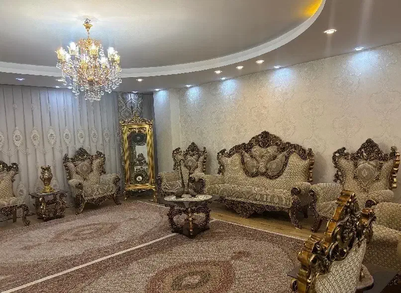 مبلمان استیل با بوفه ساعت و پرده|مبلمان خانگی و میز عسلی|پاکدشت, پاکدشت (مامازند)|دیوار