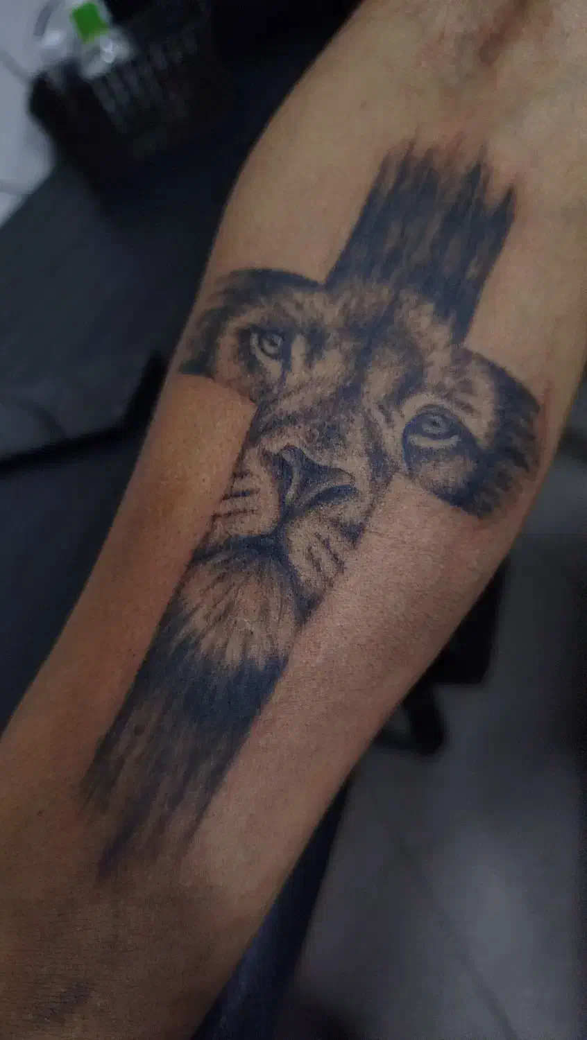 تتو بدن|آرایشگاه و سالن‌های زیبایی|سمنان, |دیوار