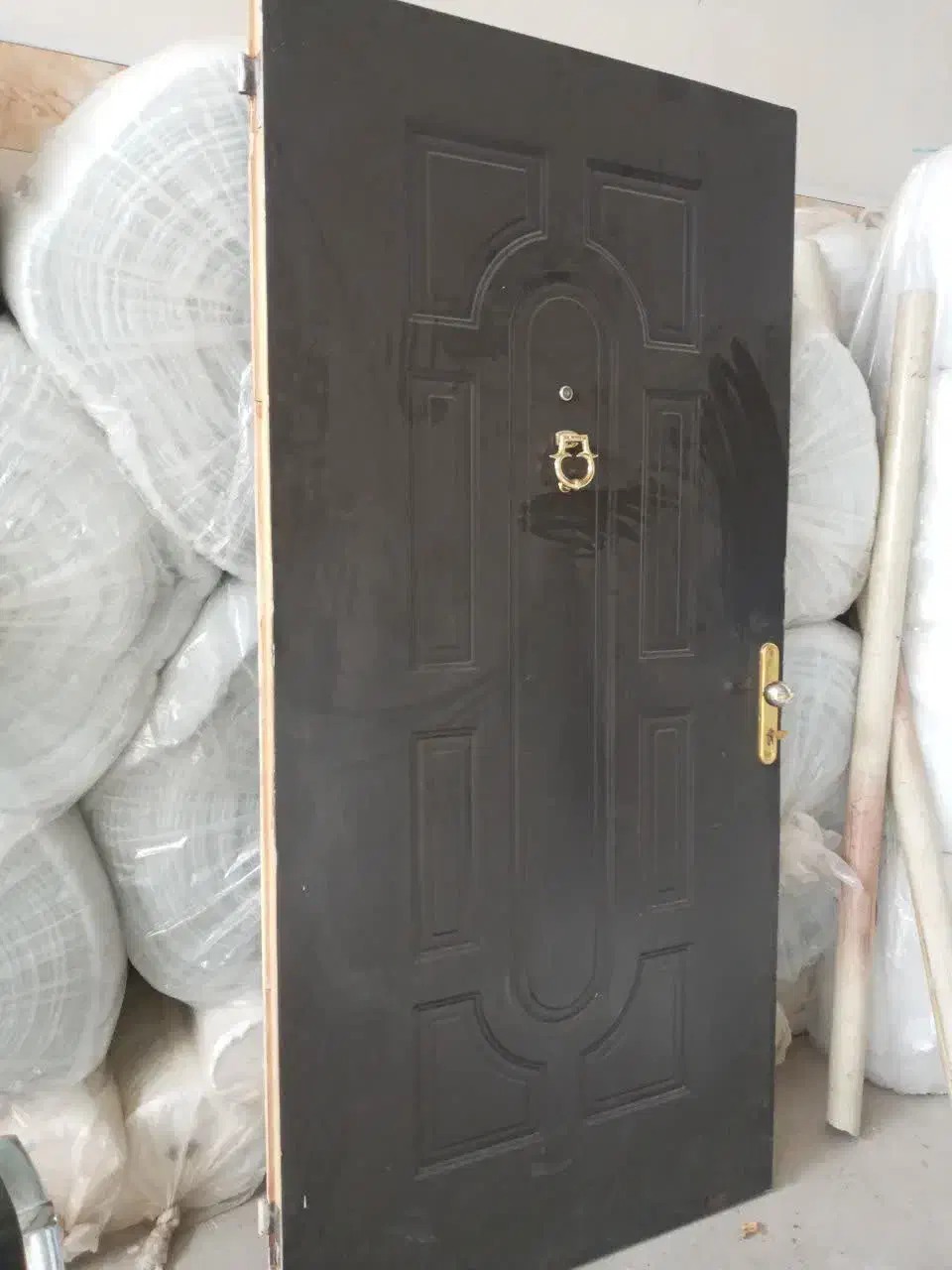 درب ورودی|مصالح و تجهیزات ساختمان|آذرشهر, |دیوار