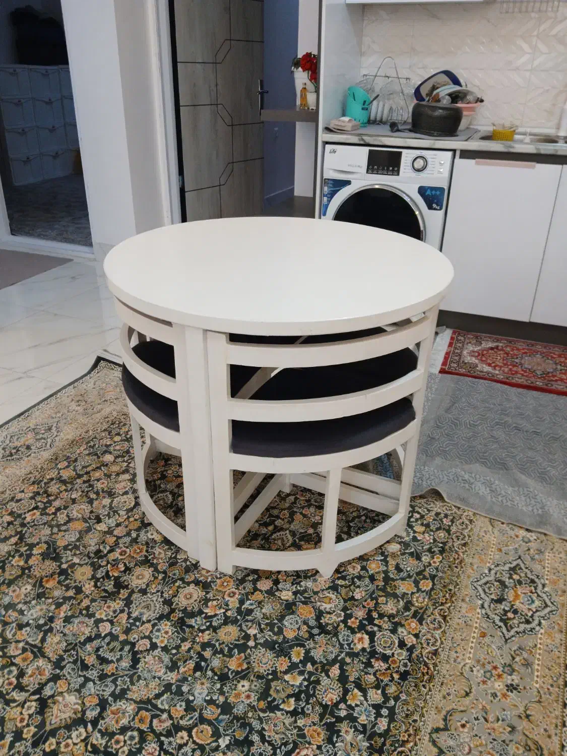 نهار خوری ۴نفره کم جا|میز و صندلی غذاخوری|مهاباد (آذربایجان غربی), |دیوار