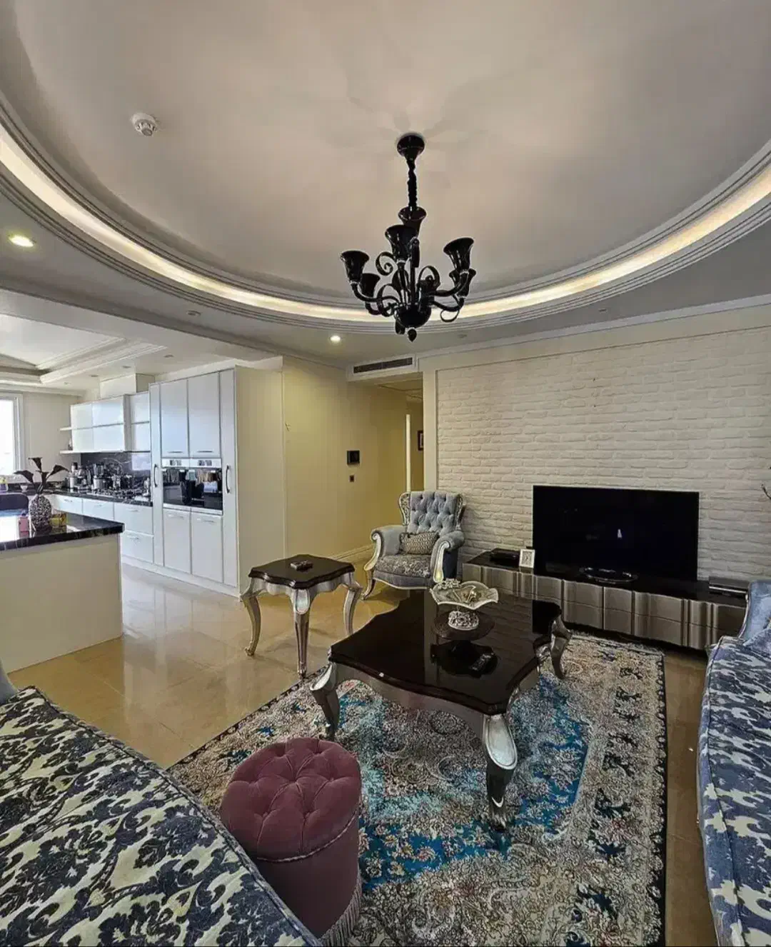 ۱۷۹ متر سالن پرده خور رو به آفتاب چهارباغ شرقی|فروش آپارتمان|تهران, جنتآباد جنوبی|دیوار