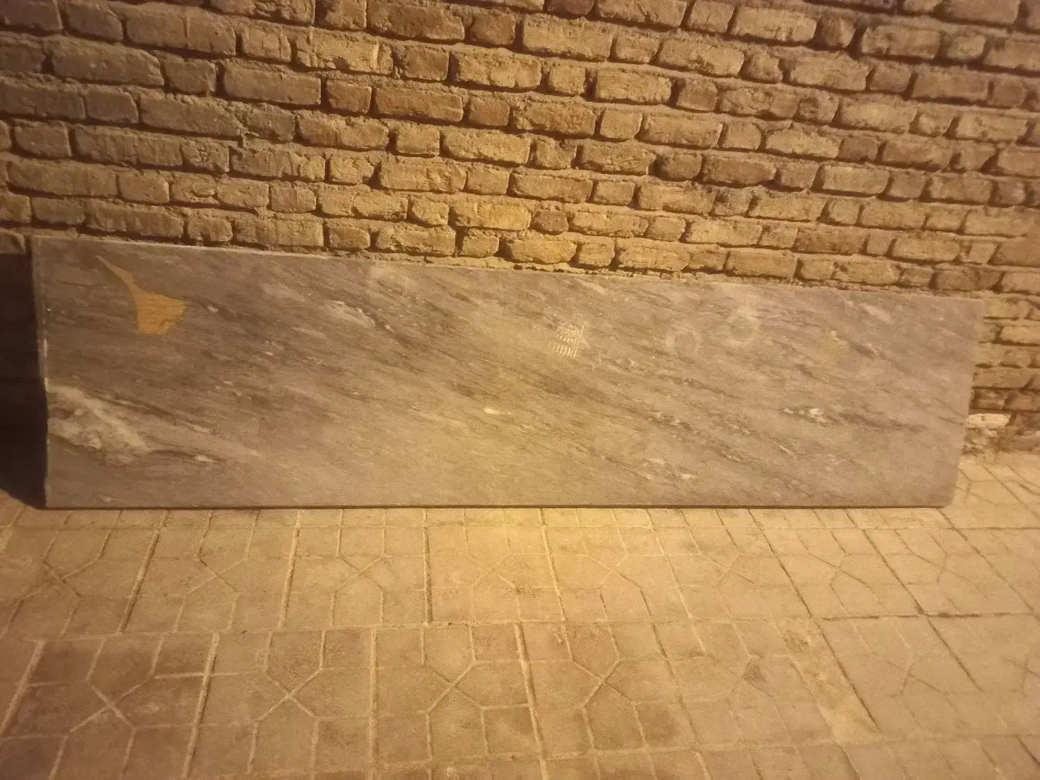 سنگ کاشی|مصالح و تجهیزات ساختمان|پارس‌آباد, |دیوار