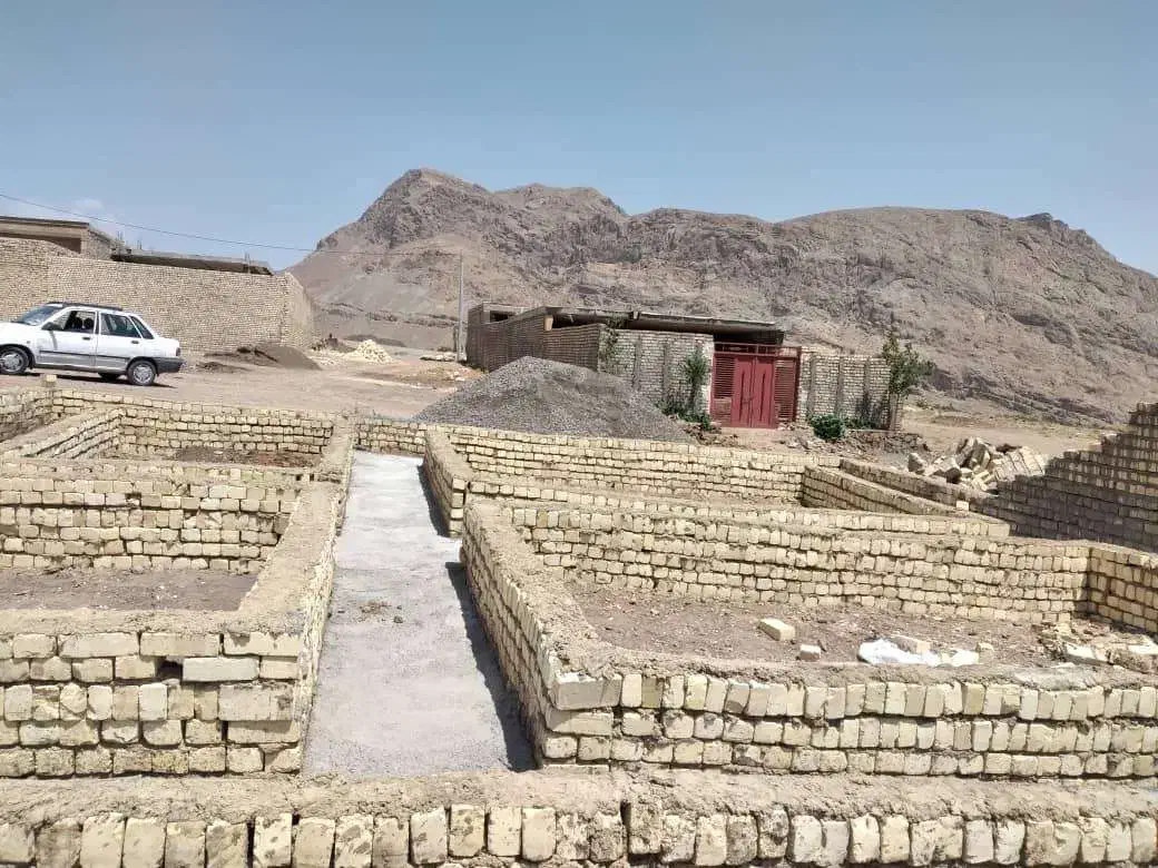 زمین فروشی مرق|فروش زمین و ملک کلنگی|برزک, |دیوار